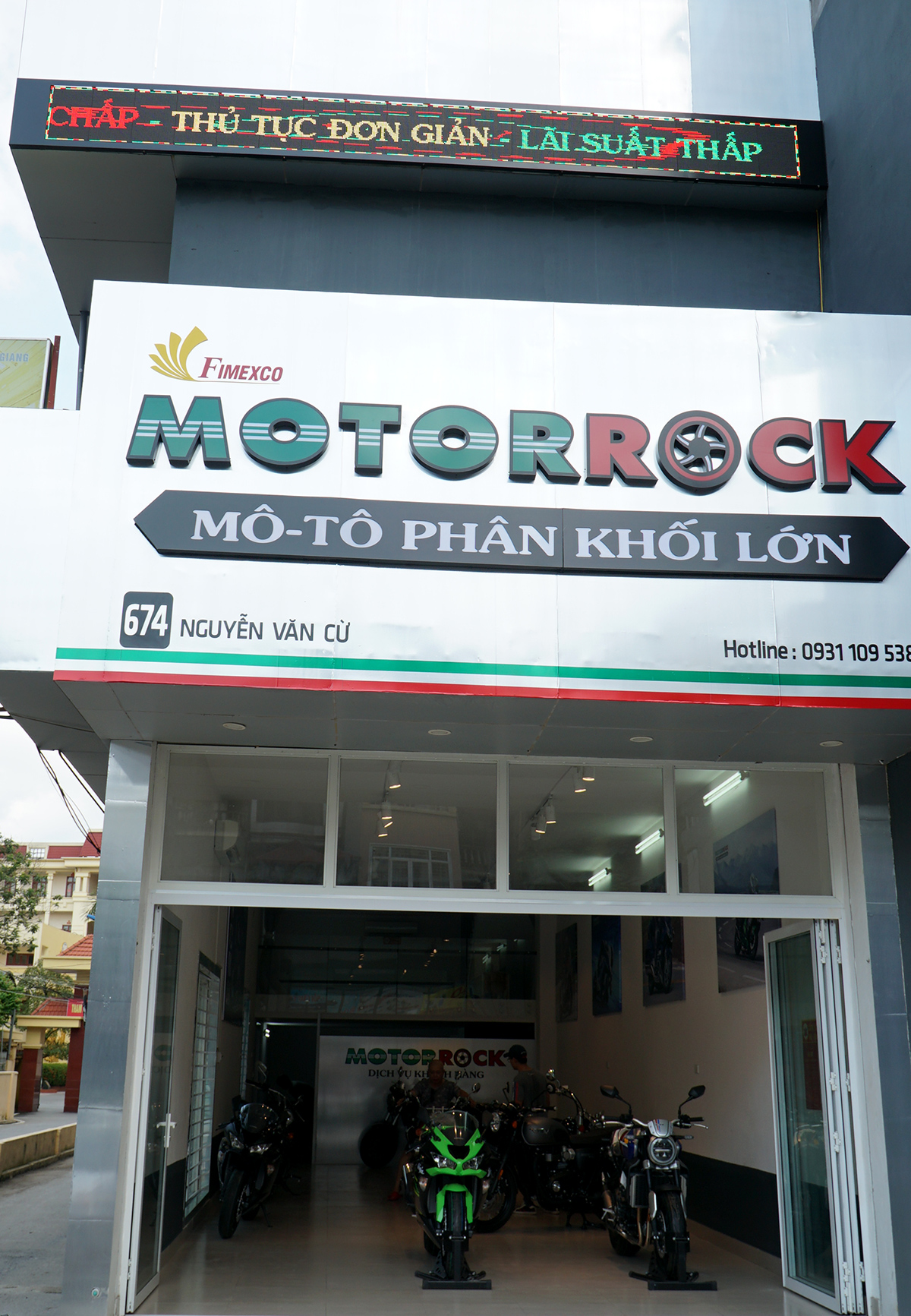 cửa hàng Motorrock phân khối lớn Hà Nội